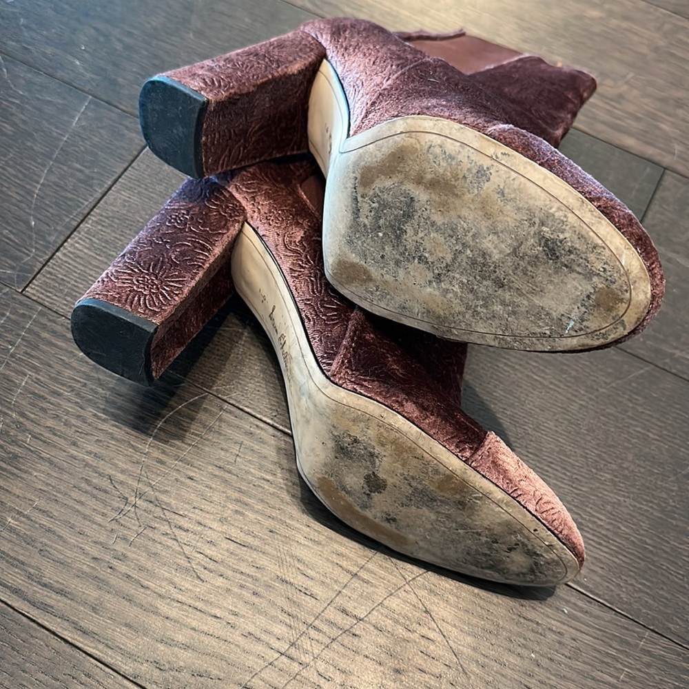 Sam Edelman Suede Booties Size 9 - Picture 7 of 8